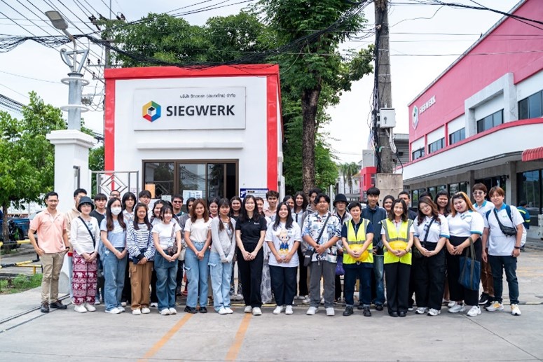 Siegwerk Thailand supports YouthCan! with camp for young adults